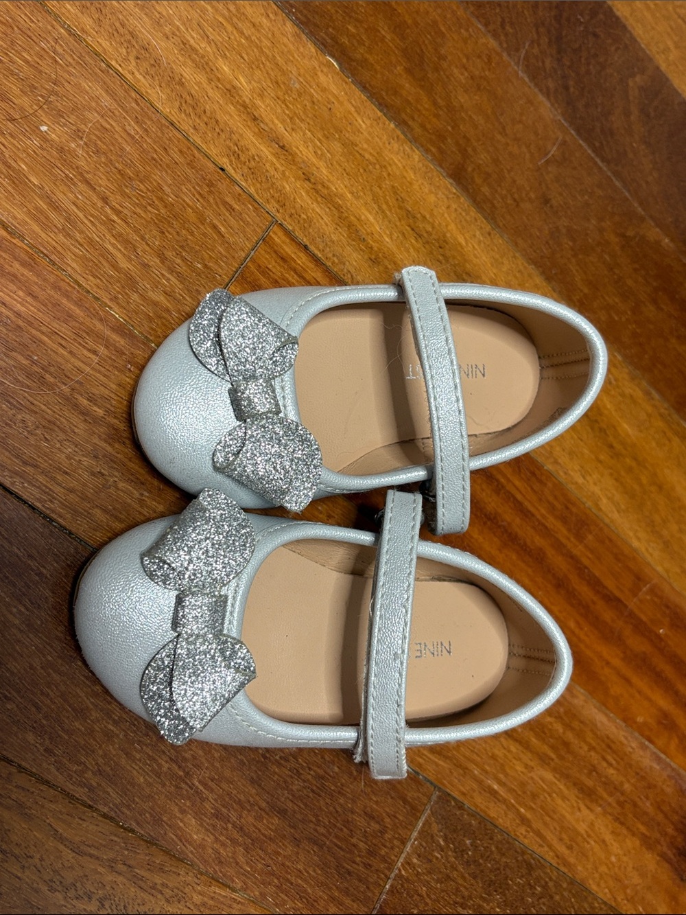 Nine West Girls Silver Glitter Bow Mary Janes